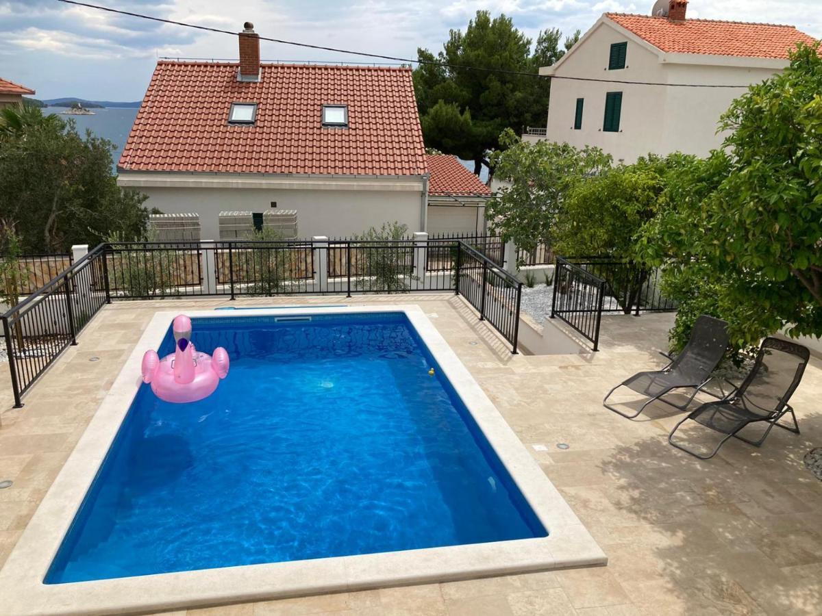 Villa Vlatino Seget Vranjica Esterno foto