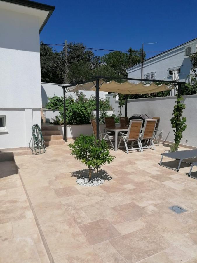Villa Vlatino Seget Vranjica Esterno foto