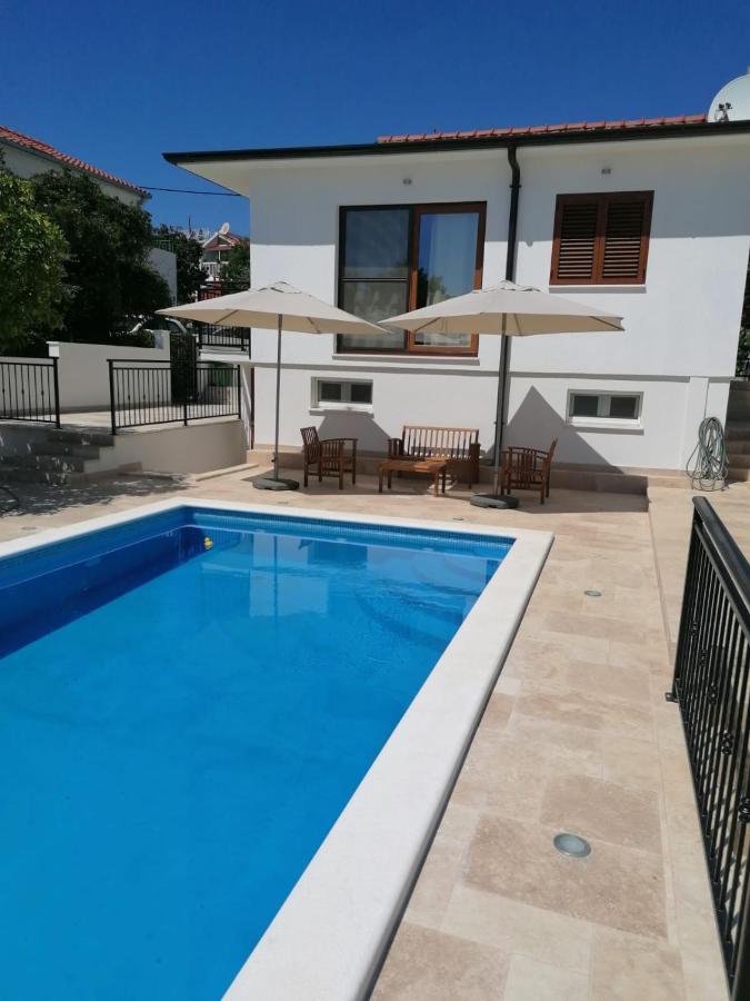 Villa Vlatino Seget Vranjica Esterno foto