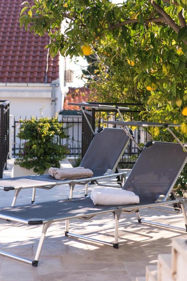 Villa Vlatino Seget Vranjica Esterno foto